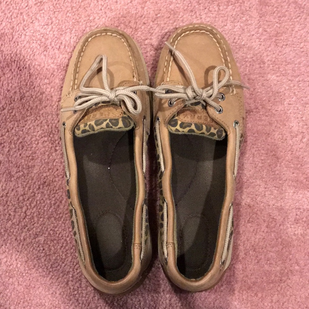 Cheetah print Sperry’s